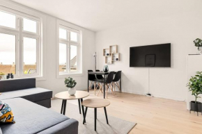 Dinbnb Apartments I Views & Street Parking in Sandviken